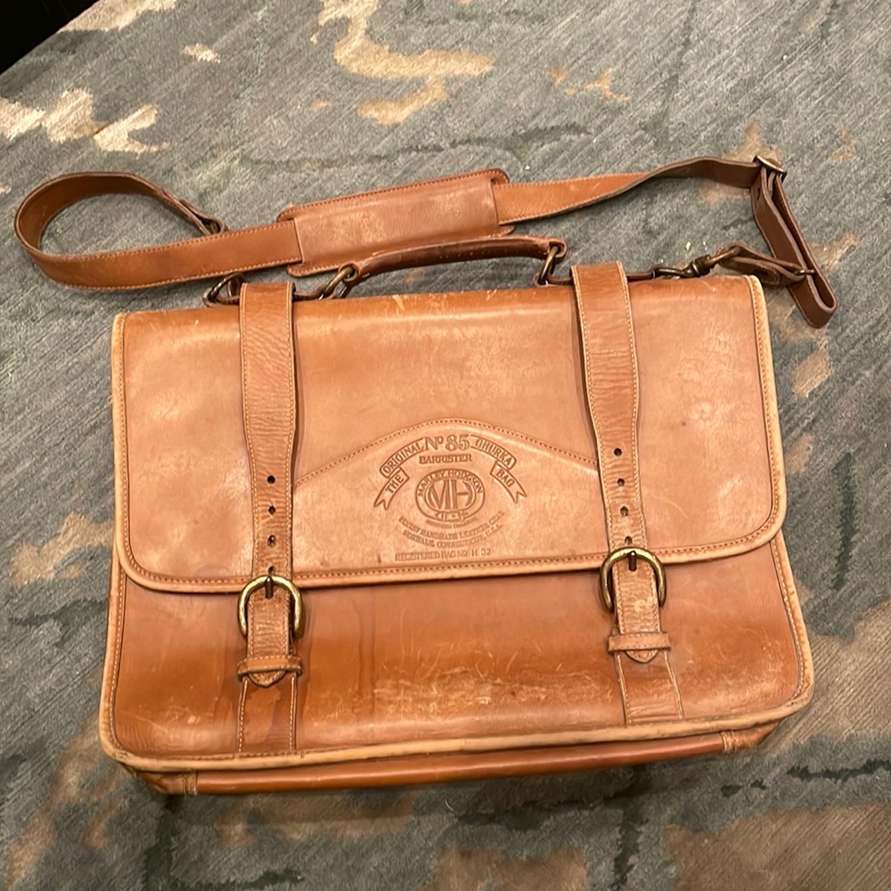 Ghurka beautiful authentic perfectly seasoned leather bag. Barrister No85.